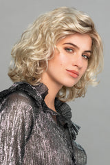 Modern Curl Lace