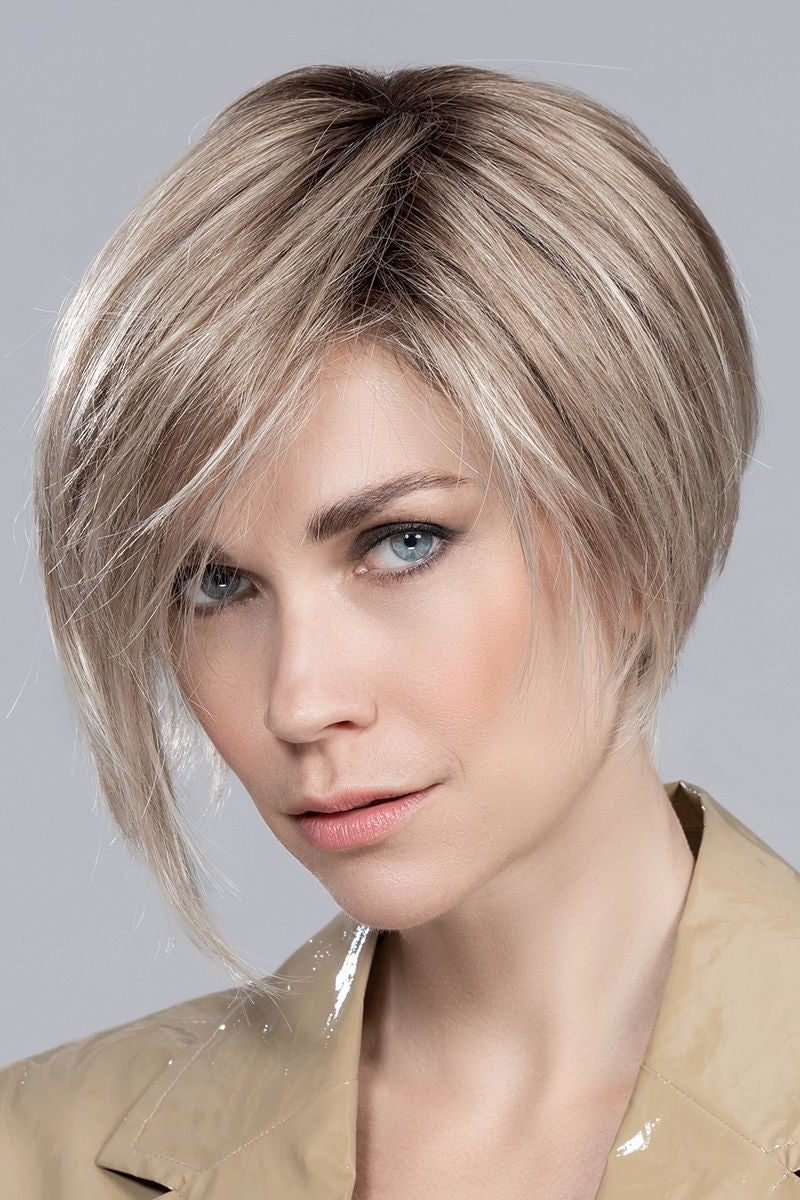 PEARL BLONDE ROOTED