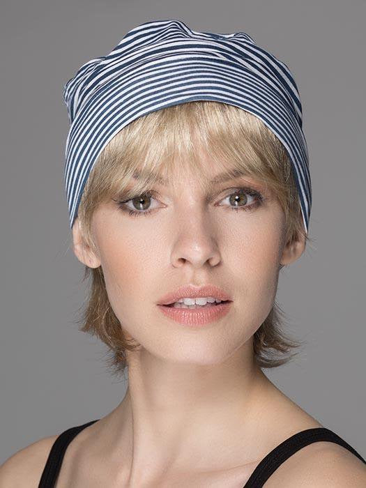 LIGHT BLONDE