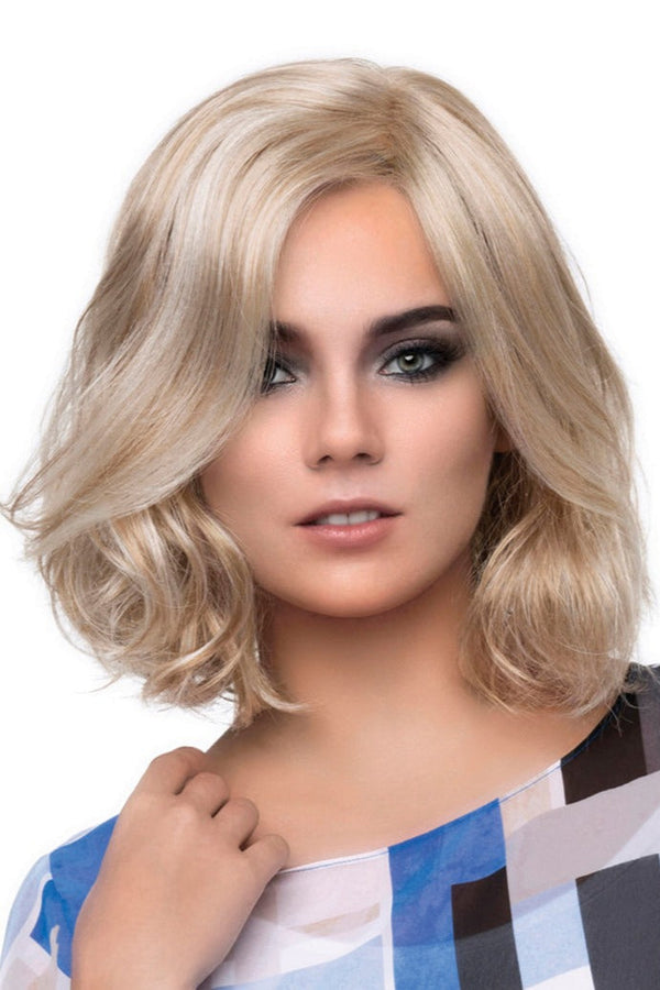 LIGHT BLONDE