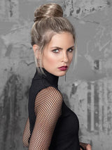 DARK BLONDE